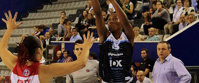 Super coupe d'Espagne : Le trophée échappe à Astou Traoré - wiwsport 1514238507 Astou Traore une